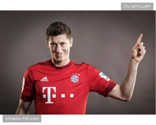 莱万多夫斯基转会拜仁决策解析:从挑战者到统治者的转折